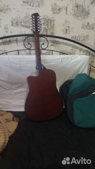 12 струнная гитара
