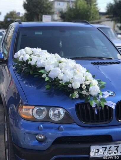 Свадебные украшения на машину