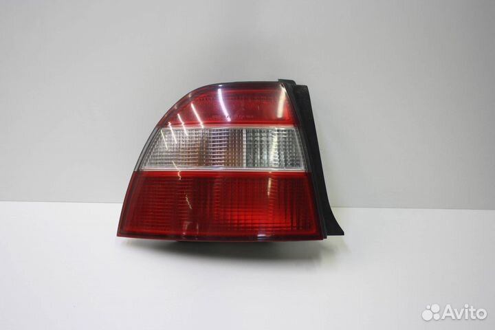 Фонарь задний левый Honda Accord 5 1995
