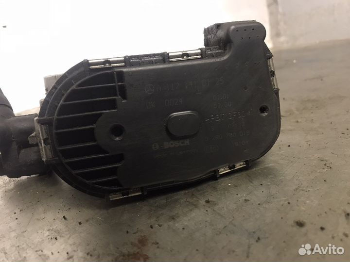 Дроссельная заслонка M112 Mercedes Benz 3.2