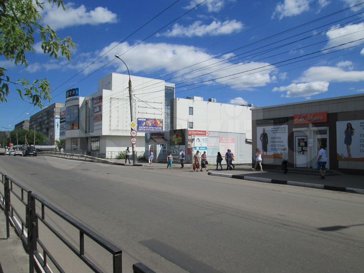 Помещение свободного назначения, 330 м²