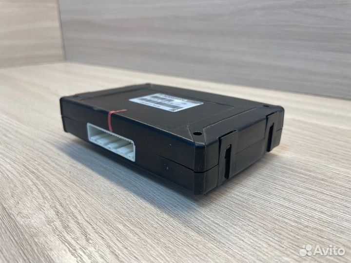 Блок глонасс LADA X-Ray