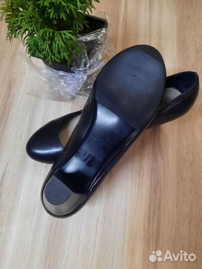 Женские туфли, кожаные и тд