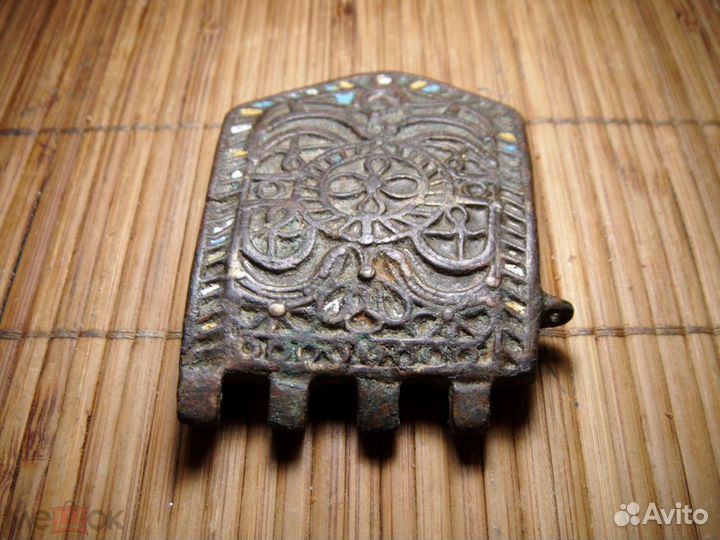 Бляха поясная средневековая