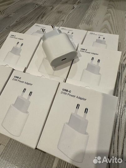 Адаптер USB-C, быстрая зарядка iPhone 20W type-c