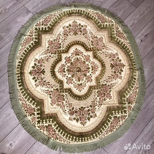 Скатерти, дорожки на стол, винтаж, Германия