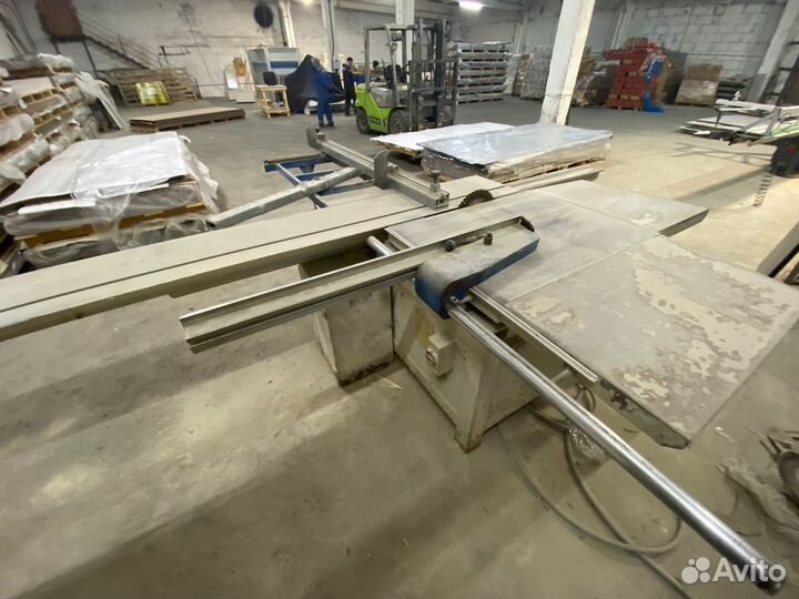 Форматно раскроечный станок