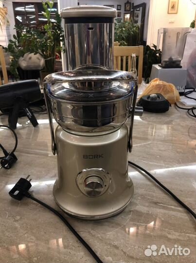 Соковыжималка bork s700 ch