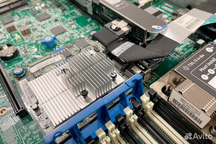 Сервер HP DL360 Gen10 10SFF 2xGold 6128 768GB