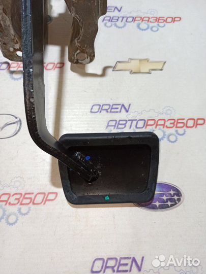 Педаль тормоза Renault Logan 2 K4M 2015