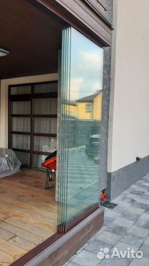 Безрамное остекление