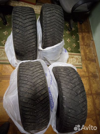 Goodyear UltraGrip 265/60 R18 114T