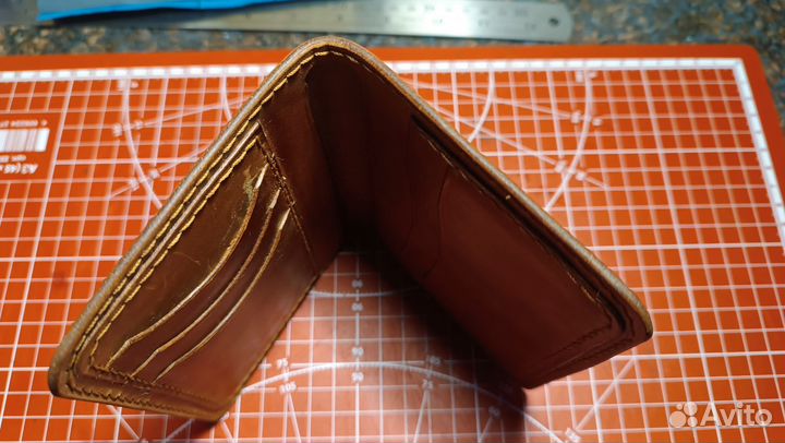 Мужское кожаное портмоне ручной работы