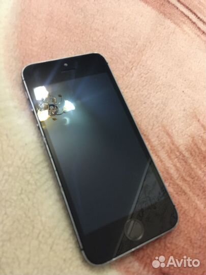 iPhone 5S, 16 ГБ