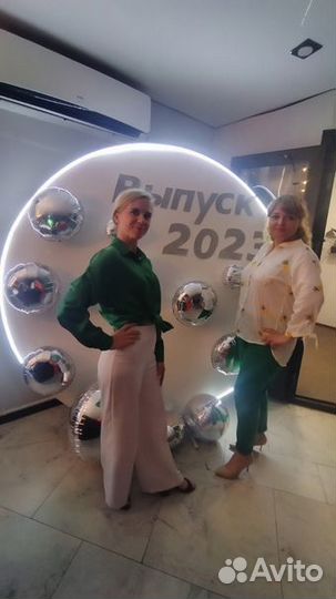 Ведущие праздников/ детские аниматоры