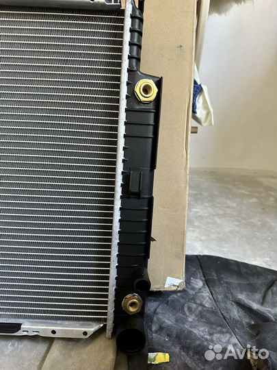 Радиатор охлождение mercedes w140 s500 s600