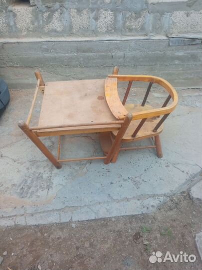 Детский стол и стул