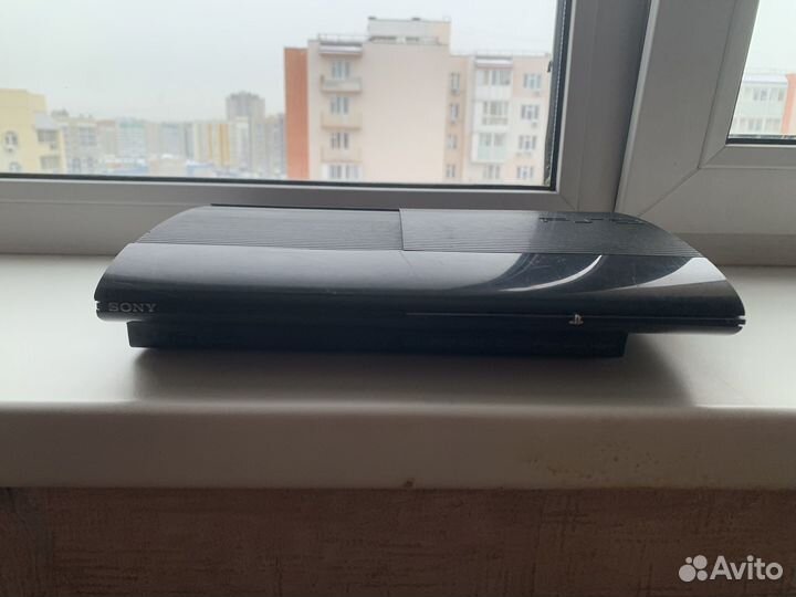 Sony playstation 3 super slim