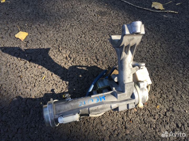 Ключ зажигания на Toyota Harrier MCU-15