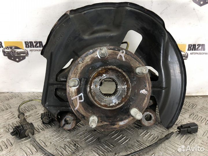 Кулак поворотный передний правый R Mazda 6