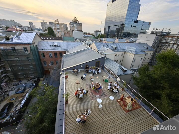 Ресторан с Верандой на крыше зима-лето и 2 зала