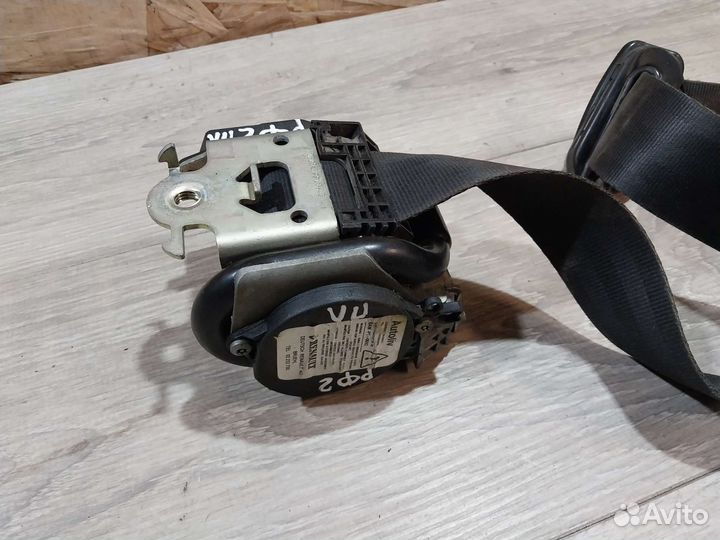 Ремень безопасности передний Renault Fluence Megan