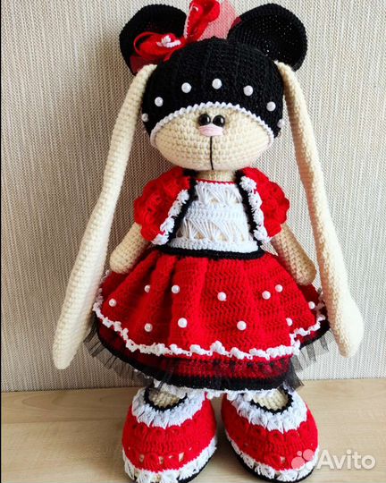 Интерьерная игрушка заяц