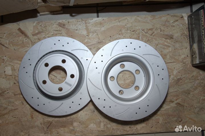 Передний тормозной диск PowerStop на Mustang