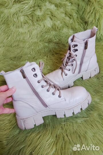 Ботинки зимние женские бежевые 39