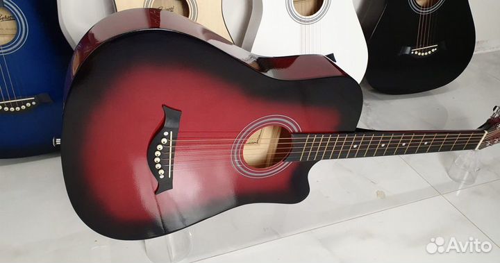 Акустическая гитара Belucci