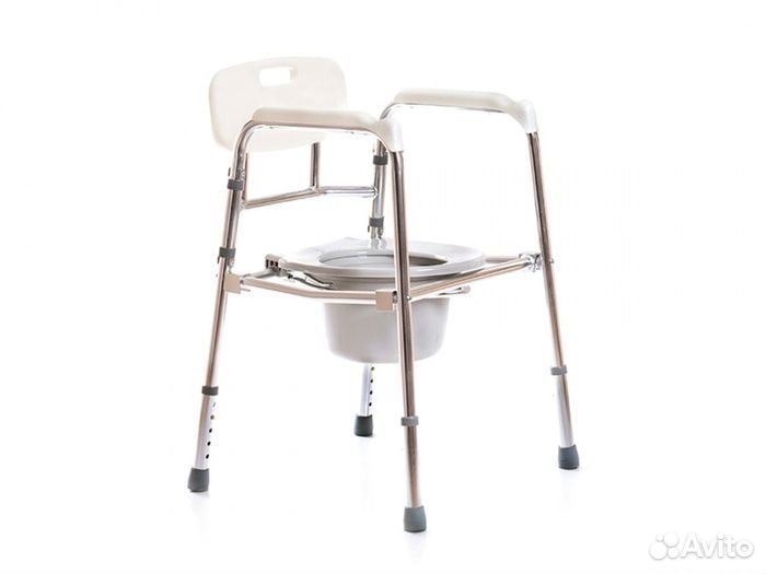 Кресло-стул с санитарным оснащением новое