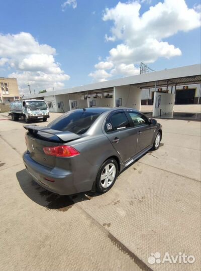 Mitsubishi Lancer 1.8 МТ, 2007, 15 000 км