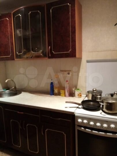 2-к. квартира, 48 м², 1/9 эт.