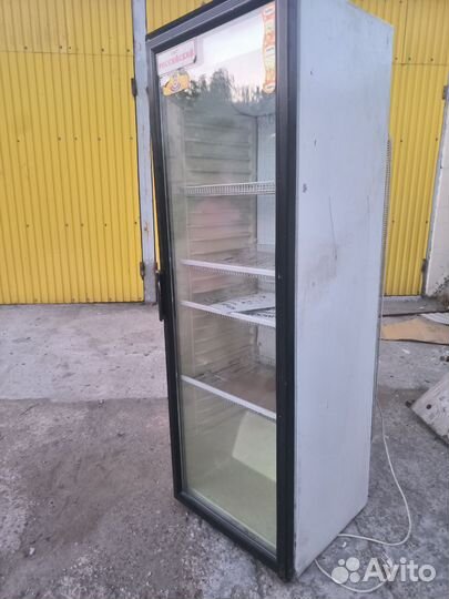 Витрины холодильные б/у