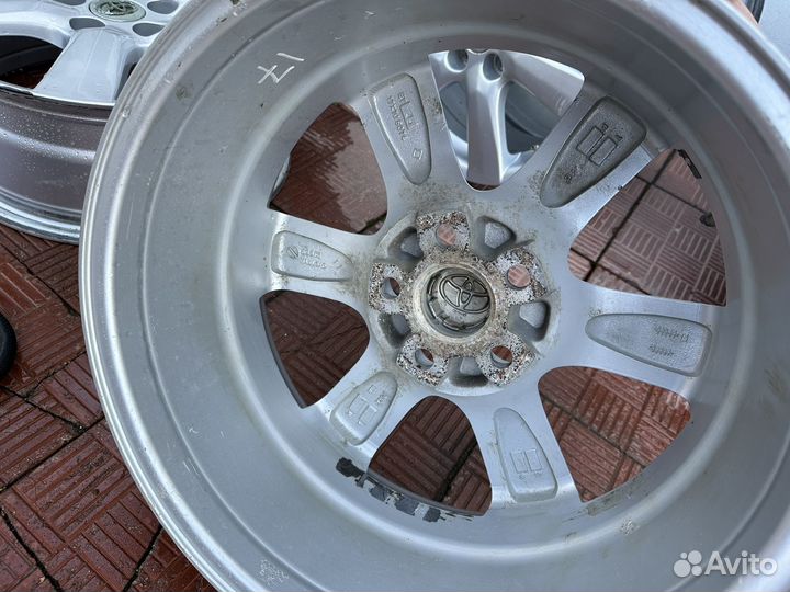 Диски toyota camry r17