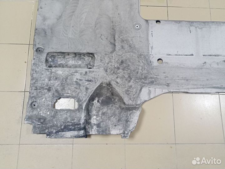 Scania Обшивка задней стенки кабины