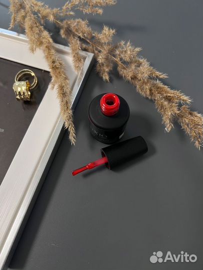 Маникюр педикюр