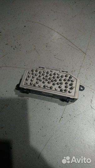 Резистор печки Volkswagen Golf 5 2008