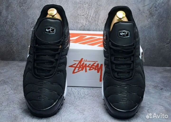 Кроссовки Nike Air Max Tn Plus