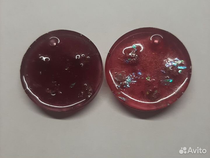 Украшения из эпоксидной смолы на заказ