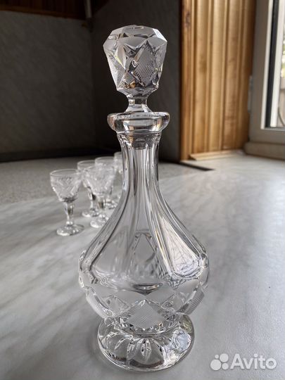 Графин с рюмками богемия