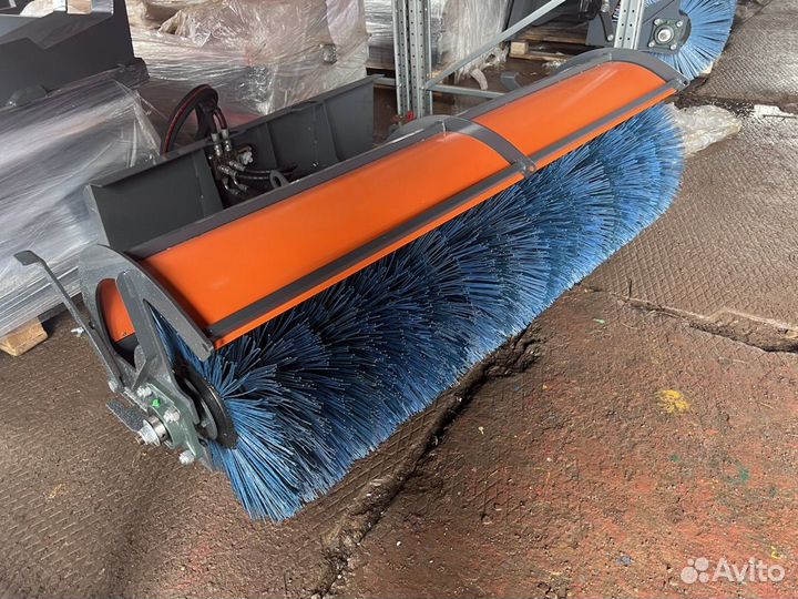 Щетка 1800 с гидроповоротом для Lonking 312