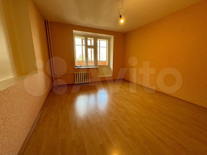 3-к. квартира, 80 м², 5/8 эт.