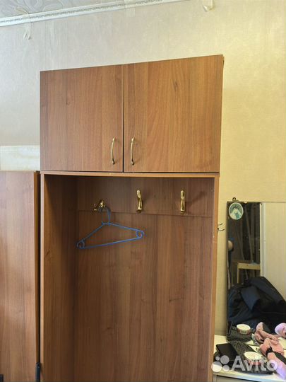 Шкаф в прихожую