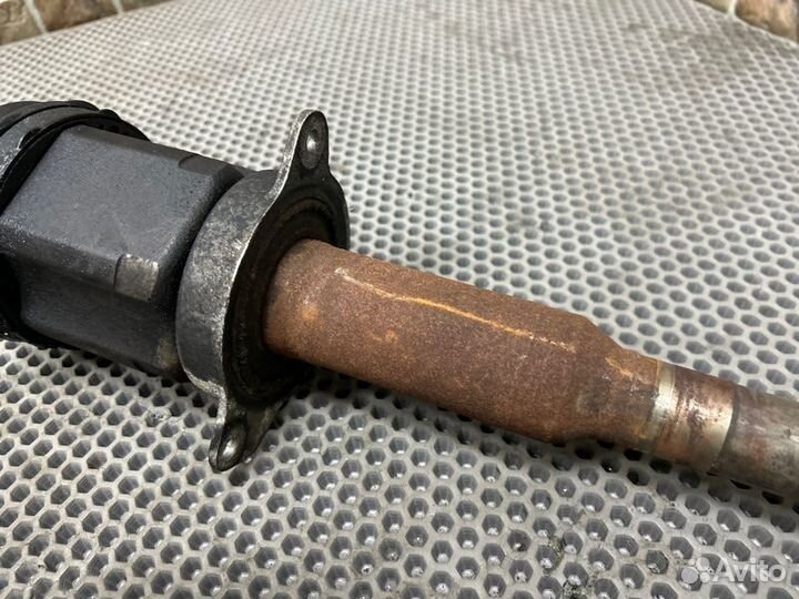 Привод правый передний Volvo XC90