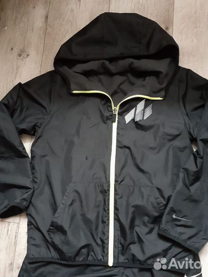 Спортивный костюм Nike р 147-152
