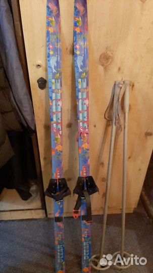 Лыжи пластиковые,рост130