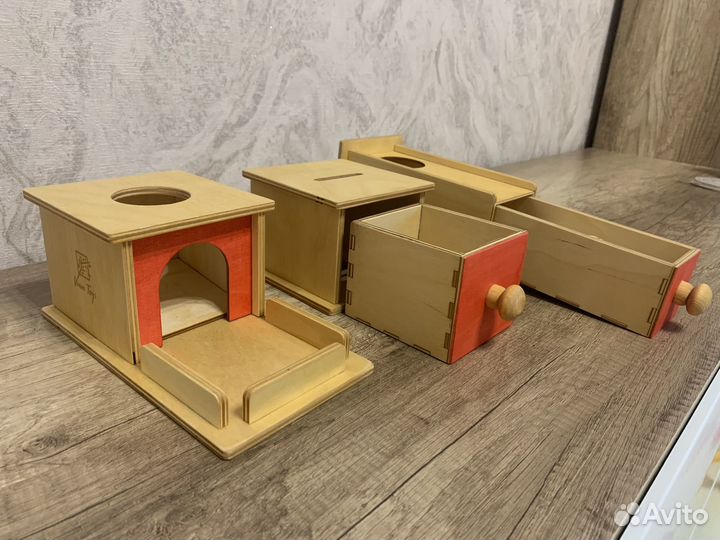 Коробка постоянства Монтессори