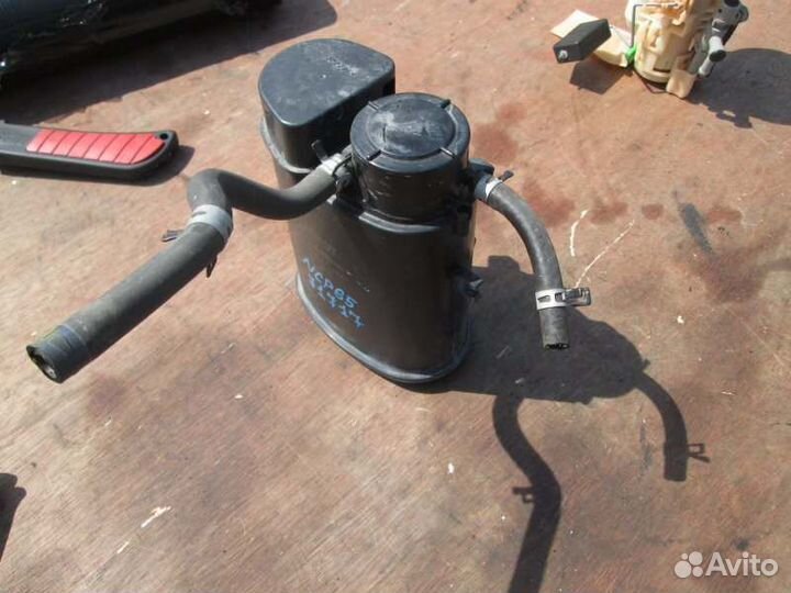 Фильтр паров топлива Toyota Ist NCP65 1NZ-FE