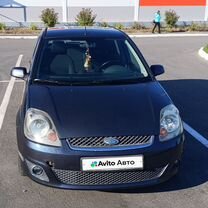 Ford Fiesta 1.4 AMT, 2006, 309 100 км, с пробегом, цена 380 000 руб.